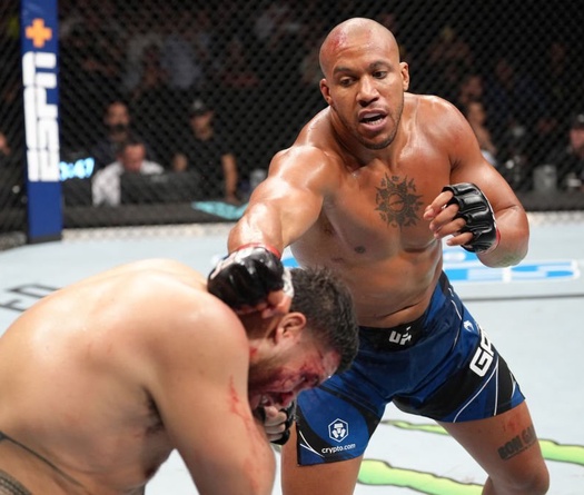 Ciryl Gane hồi sinh, knockout Tai Tuivasa ngoạn mục