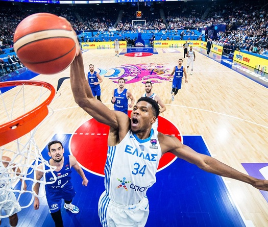 Hy Lạp nhọc nhằn thắng Cộng Hòa Séc, Giannis Antetokounmpo vào tứ kết EuroBasket 2022