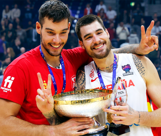 “Bo Cruz” Juancho Hernangomez dội mưa 3 điểm, Tây Ban Nha vô địch EuroBasket 2022