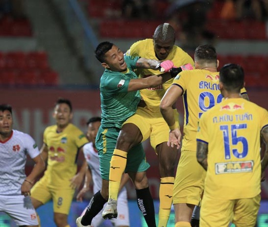 Bị gỡ hòa phút 87, HAGL trải qua 5 trận không biết thắng