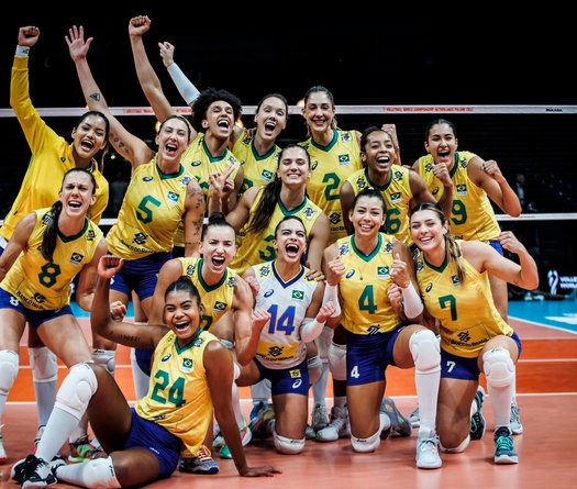 Bóng chuyền nữ Brazil thị uy sức mạnh trước Puerto Rico