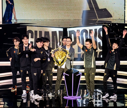 Chung kết ĐTDV Mùa Đông 2022: Chức vô địch thứ 5 cho SGP!