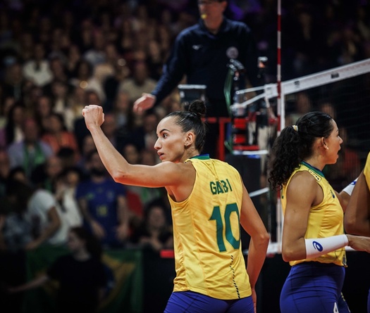 Bóng chuyền nữ Nhật Bản gục ngã... không thể tin nổi trước Brazil tại giải Vô địch thế giới