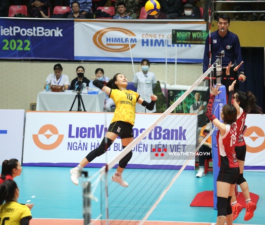 Thắng dễ Hoá chất Đức Giang, Ninh Bình Doveco giành tấm vé đầu tiên vào chung kết LienVietPostBank 2022