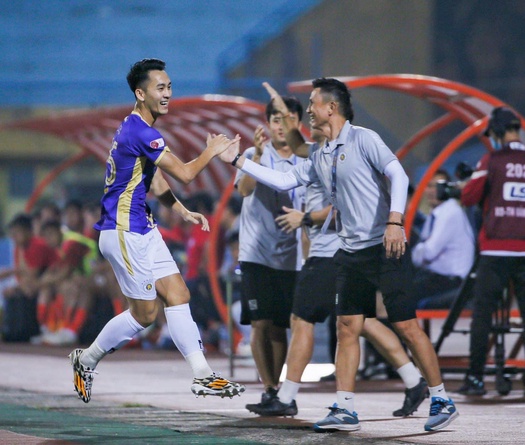 Đánh bại Viettel, CLB Hà Nội tiến gần chức vô địch V.League 2022 