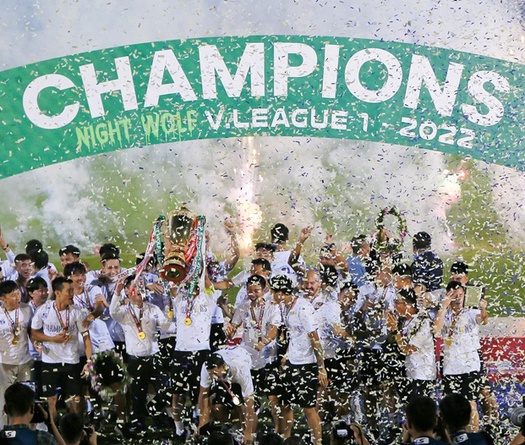 Thắng dễ Hà Tĩnh, Hà Nội lên ngôi vô địch V.League 2022