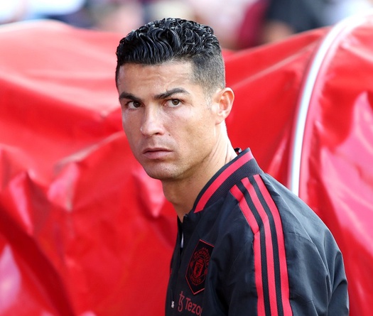 MU kiện Cristiano Ronaldo và chấm dứt hợp đồng