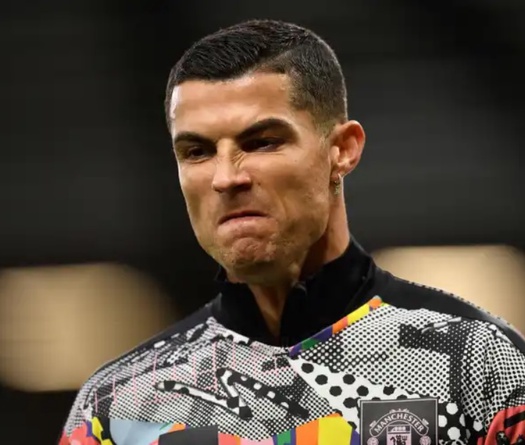 Nóng: MU và Ronaldo đạt thỏa thuận chấm dứt hợp đồng