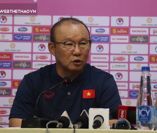 HLV Park Hang Seo: “Đừng bao giờ nghĩ Việt Nam thua Dortmund”