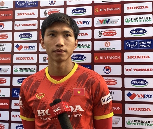 Đoàn Văn Hậu tin Quang Hải giúp tuyển Việt Nam mạnh hơn