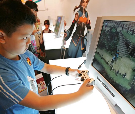 Bố mẹ thuê game thủ chuyên nghiệp để phá con trai mình chơi game