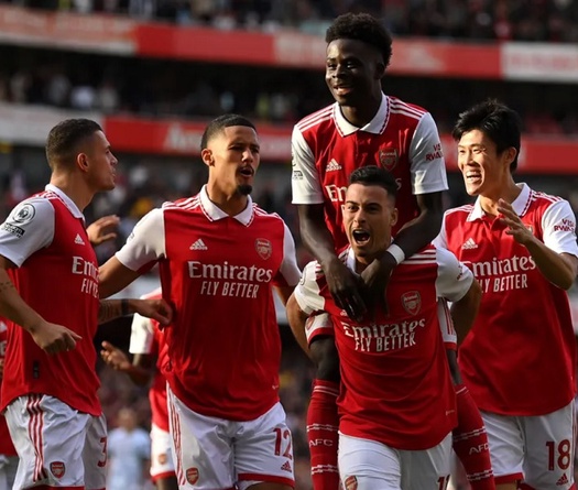 Đứng đầu bảng Ngoại hạng Anh vào Giáng sinh có đảm bảo vô địch?