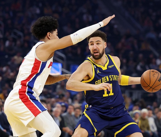 Khó tin: Hai quả 3 điểm trong 4 giây và cái kết đắng cho Golden State Warriors