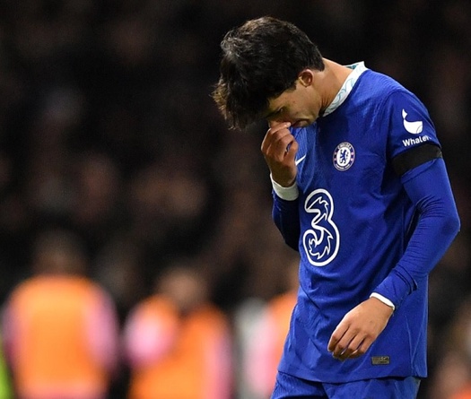 Chiếc thẻ đỏ của Joao Felix với Chelsea “có giá” bao nhiêu?