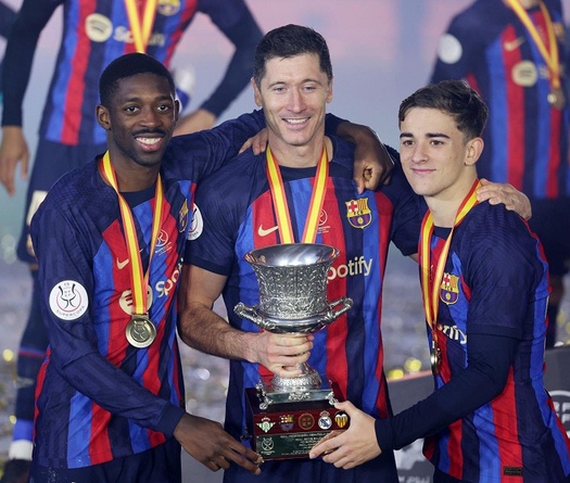 Barca đè bẹp Real Madrid để đoạt Siêu Cúp Tây Ban Nha 