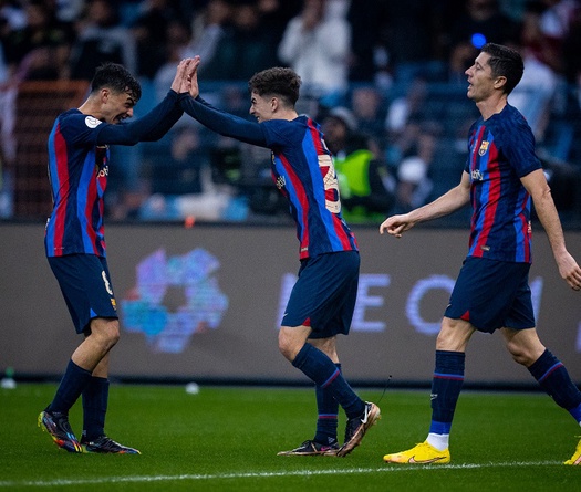 Barca “tra tấn” Real Madrid bằng 43 đường chuyền liên tiếp thế nào?