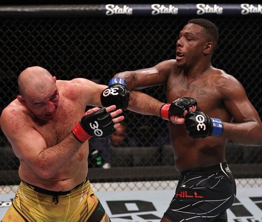 UFC 283: Jamahal Hill lên ngôi vô địch giữa cơn mưa đòn kết liễu tại Brazil