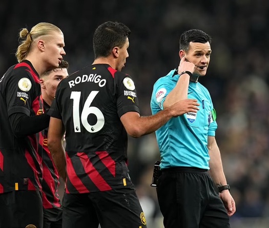 Man City với Haaland kém hơn mùa giải 2021/22?