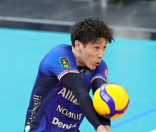 Ngôi sao bóng chuyền Nhật Bản Yuki Ishikawa tiếp tục gắn bó với CLB Allianz Milano