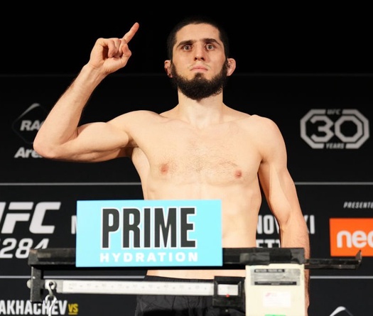Islam Makhachev lên cân sát nút, đại chiến UFC 284 chính thức diễn ra