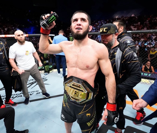 Islam Makhachev bị tố vi phạm luật cắt cân ở UFC 284