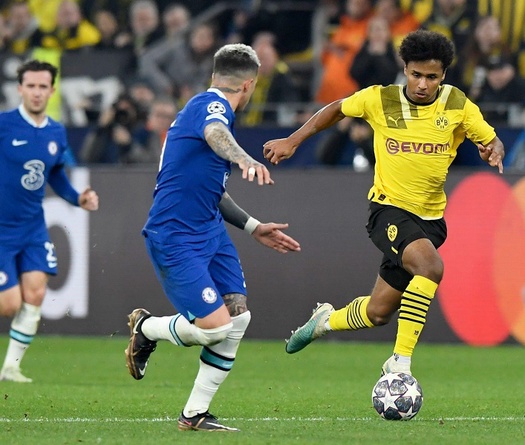 Chelsea bị hạ gục ở Champions League bằng bàn thắng với “tốc độ ánh sáng”