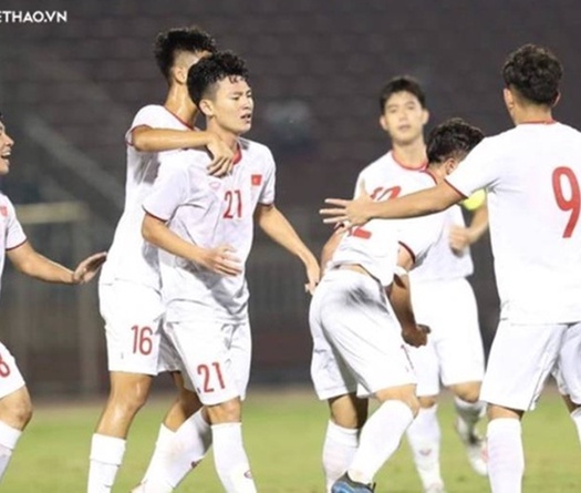 HLV Philippe Troussier bất ngờ sáng cửa bảo vệ HCV SEA Games 32