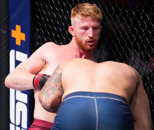 Tân binh UFC Bo Nickal chê cười trình độ vật của hai nhà vô địch