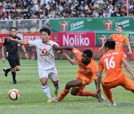 HLV đội CAHN thở phào với quãng nghỉ dài V.League 2023