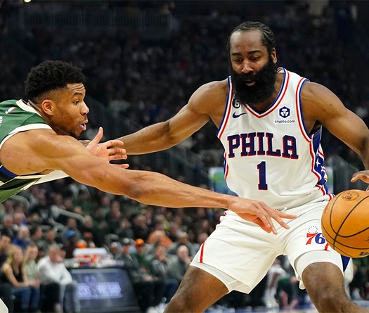 James Harden cùng Embiid thăng hoa, 76ers bẻ chuỗi 16 trận bất bại của Milwaukee Bucks