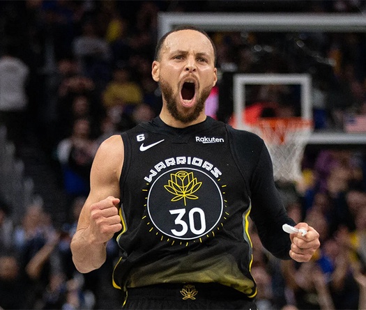 Stephen Curry “gánh team" đẳng cấp, Golden State hạ gục Milwaukee Bucks trong hiệp phụ