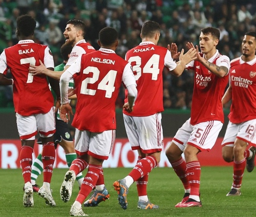 Đội hình ra sân Fulham vs Arsenal: Trossard trở lại