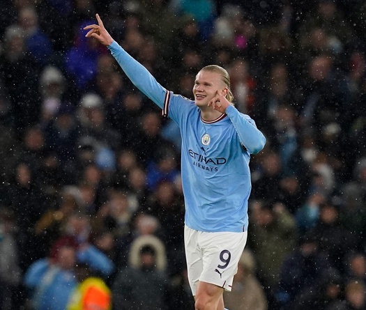 Haaland lập hat-trick hoàn hảo cho Man City ở Champions League