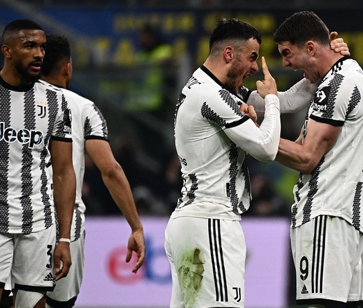 Inter vs Juve: Bàn thắng được công nhận khi bóng 2 lần… chạm tay