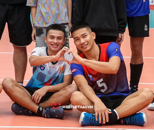 Quốc Duy được triệu tập bổ sung lên đội tuyển bóng chuyền Việt Nam