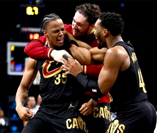 Cleveland Cavaliers thắng ngược Brooklyn Nets bằng cú game-winner khó tin