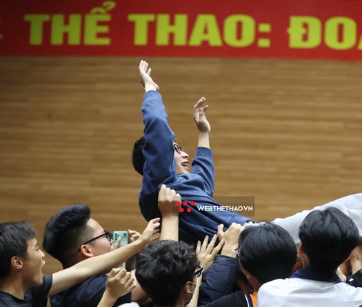 Chuyên Nguyễn Huệ: Cân bằng giữa học và bóng rổ trong hành trình vô địch Giải học sinh Hà Nội