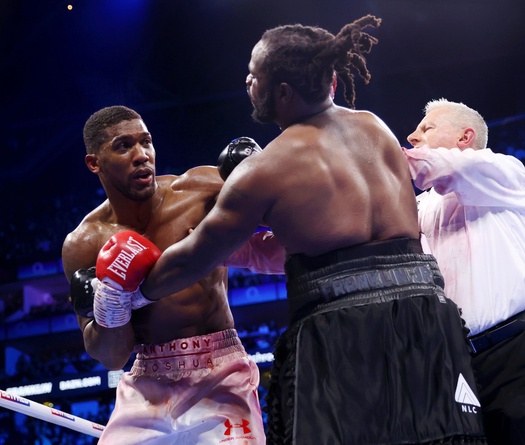 Boxing: Anthony Joshua thắng trận nhưng "hình ảnh nhà vô địch" đã mất?