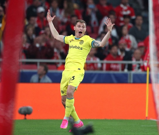 Inter khiến Benfica “tắt điện” ở tứ kết Champions League