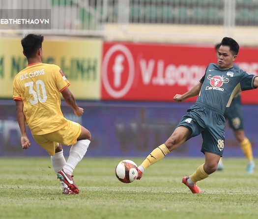 HAGL chưa biết thắng trên sân nhà, tệ nhất lịch sử dự V.League