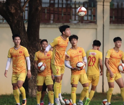 Độc lạ SEA Games 32: U22 Việt Nam tập với số lượng sân nhiều không tưởng ở Campuchia