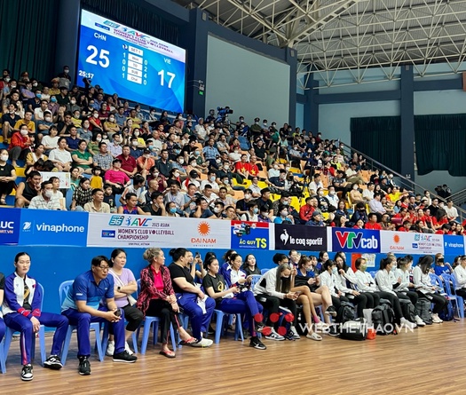 Hành động đẹp của các VĐV tại giải bóng chuyền vô địch các CLB nữ châu Á 2023