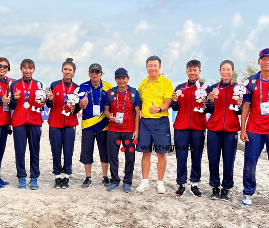 Bóng chuyền bãi biển nữ Việt Nam giành huy chương SEA Games sau 20 năm chờ đợi