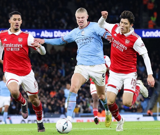 Man City đã ngược dòng giành chức vô địch như thế nào?