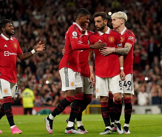 MU chính thức giành vé dự Champions League, chuẩn bị cân bằng kỷ lục