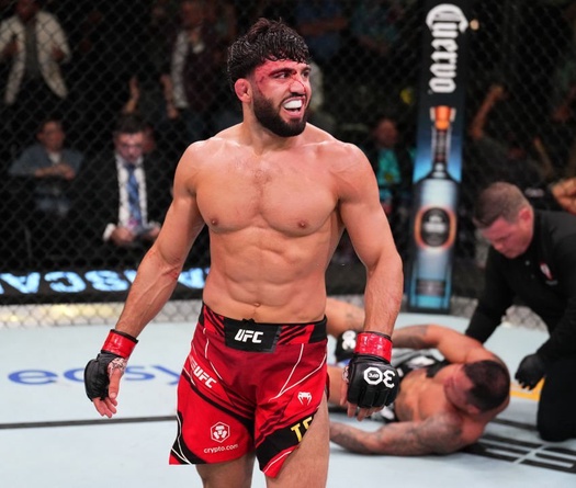  Arman Tsarukyan thách thức Michael Chandler: Hết cửa đối đầu Conor McGregor