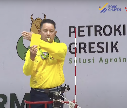 2 phút chết, thẻ vàng và tình huống tranh cãi trận Bán kết AVC Challenge Cup: Trọng tài liệu có sai?