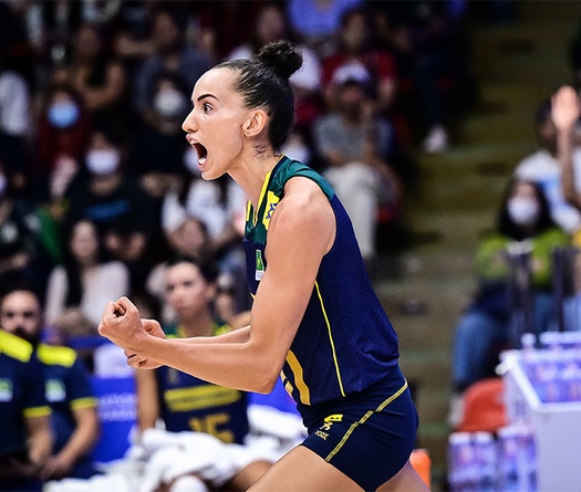 Gabi trở lại ấn tượng, Brazil đòi lại món nợ tại chung kết VNL 2022