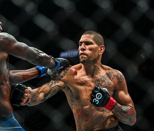 Alex Pereira đạt thể trạng đáng kinh ngạc trước UFC 291