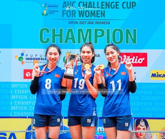 Chuyện ba “ngọc nữ” Quảng Bình đưa bóng chuyền Việt Nam hai lần vô địch châu Á chỉ trong 2 tháng 